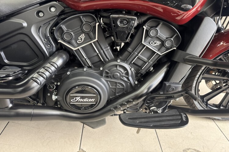 INDIAN SCOUT ROGUE