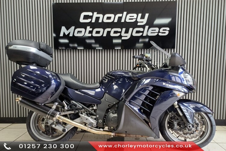 KAWASAKI 1400 GTR