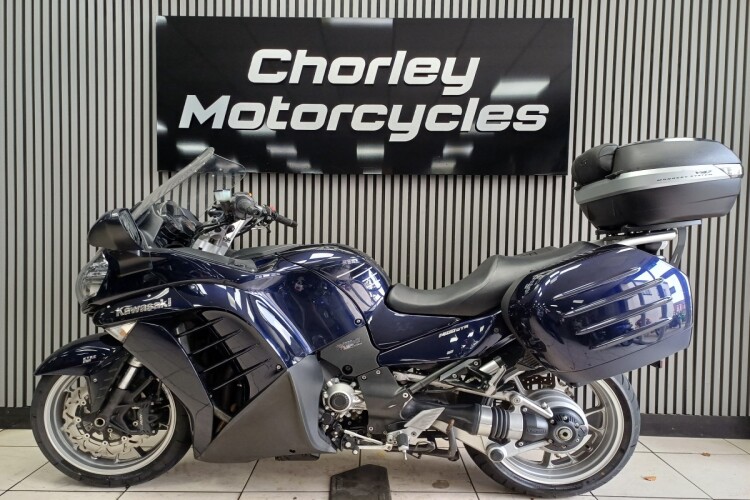 KAWASAKI 1400 GTR