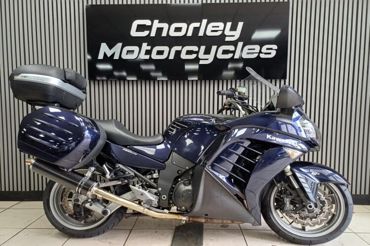 KAWASAKI 1400 GTR