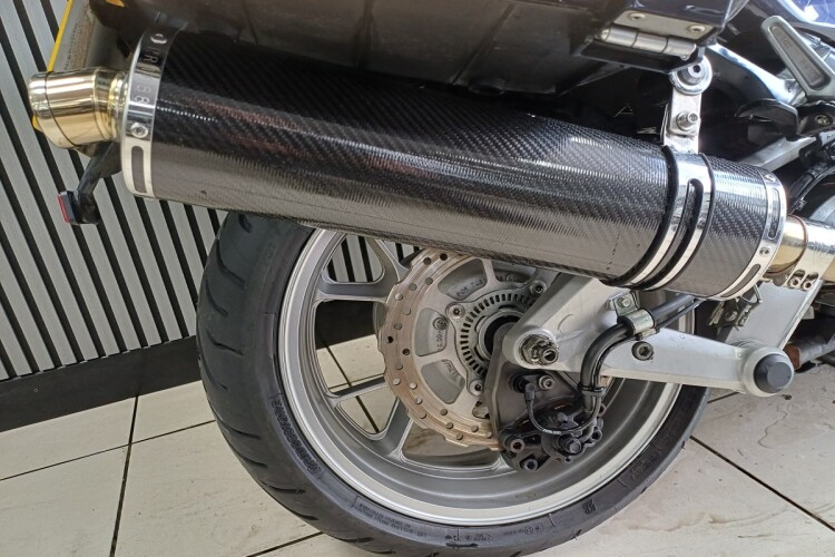 KAWASAKI 1400 GTR