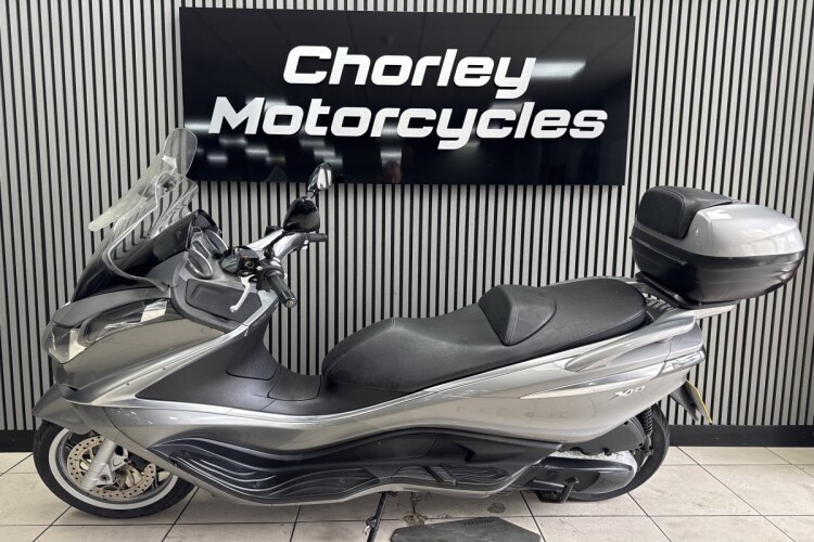 PIAGGIO X10 350