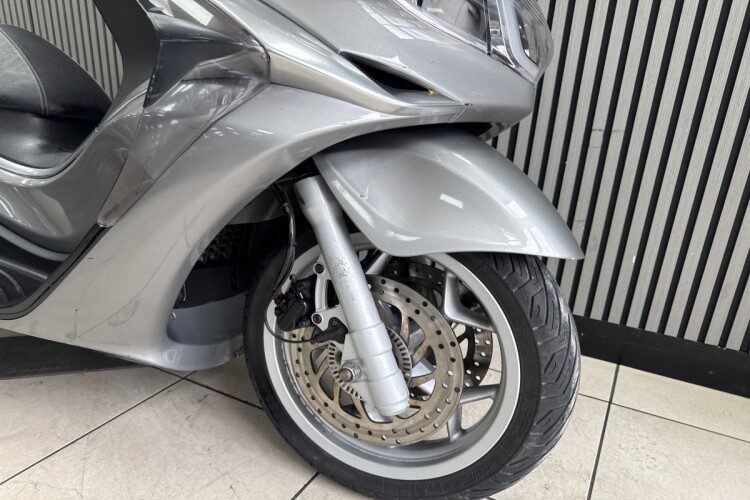 PIAGGIO X10 350