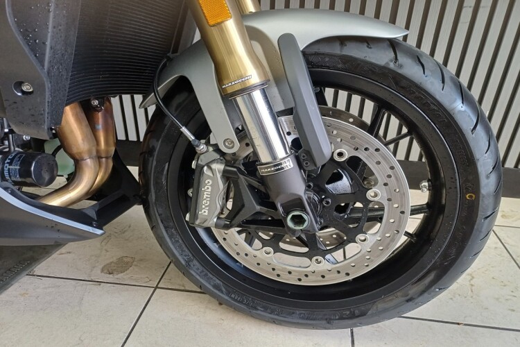 QJMOTOR SRK 900