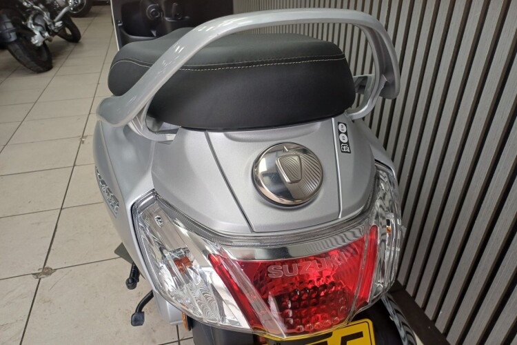 SUZUKI ADDRESS 125
