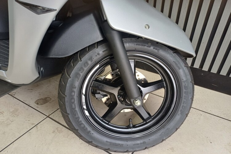 SUZUKI ADDRESS 125
