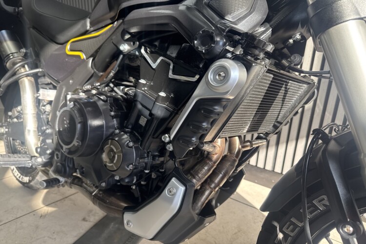 VOGE AC 525 X