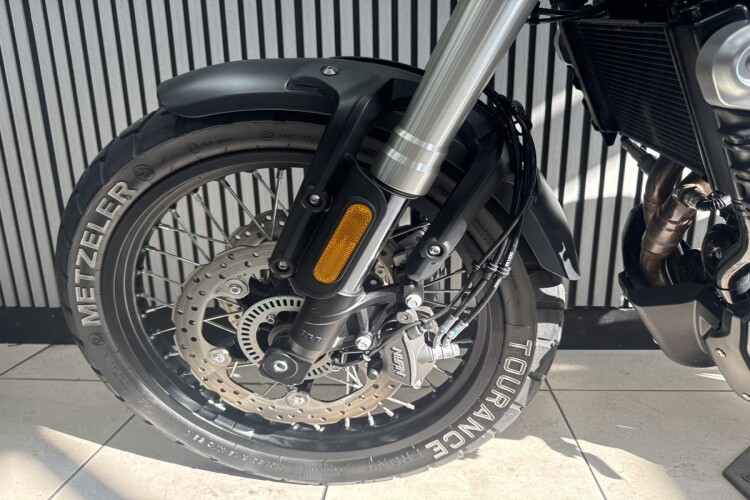 VOGE AC 525 X