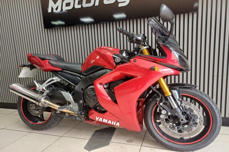 YAMAHA FZ1