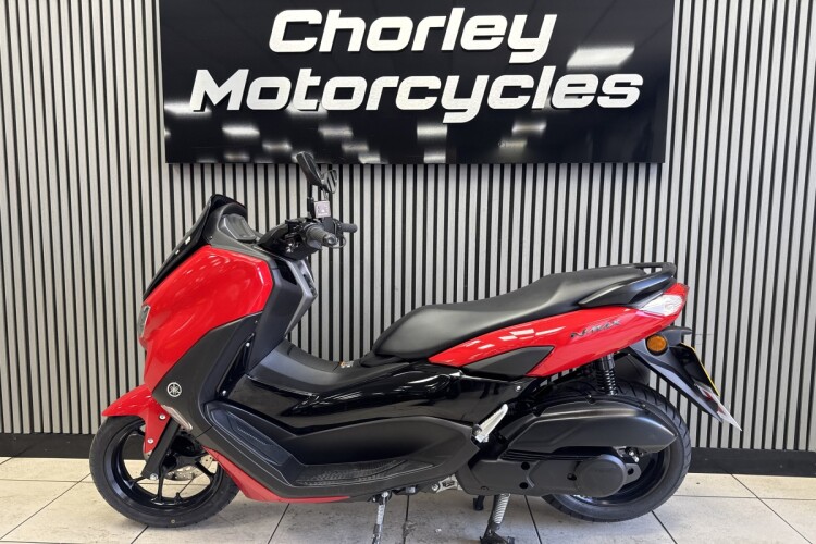 YAMAHA NMAX 125