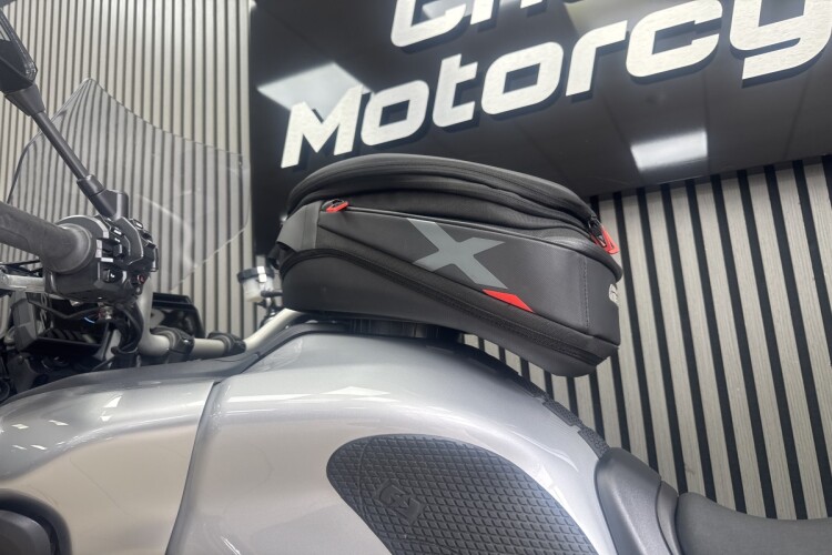 YAMAHA TRACER 9 GT