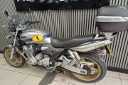 YAMAHA XJR 1300