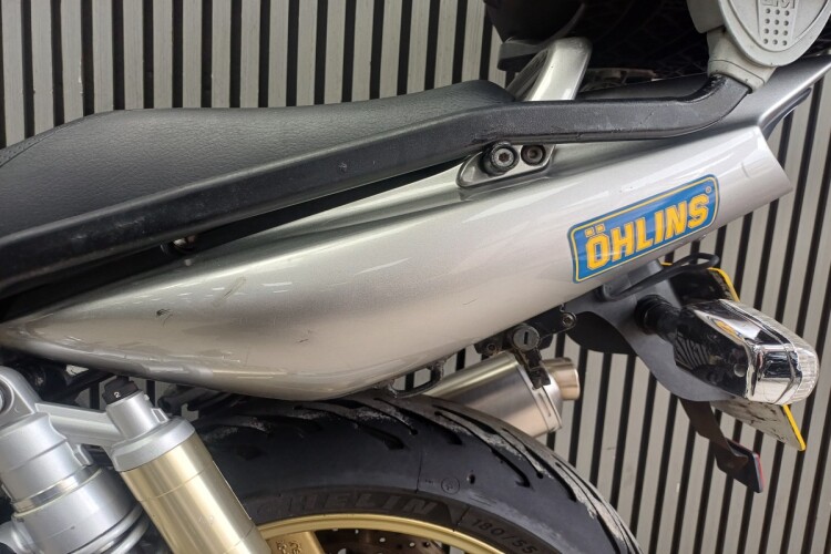YAMAHA XJR 1300