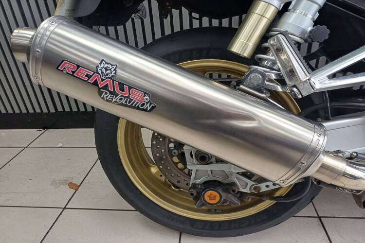 YAMAHA XJR 1300