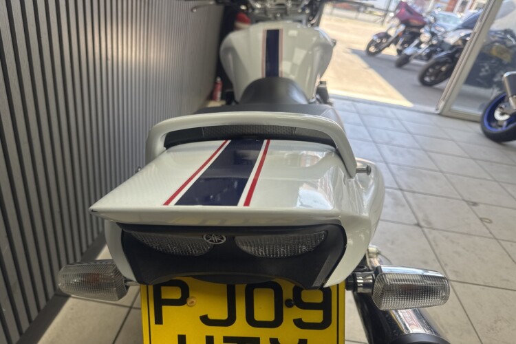 YAMAHA XJR 1300