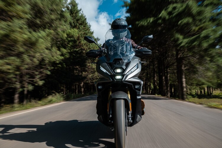 VOGE SR450X