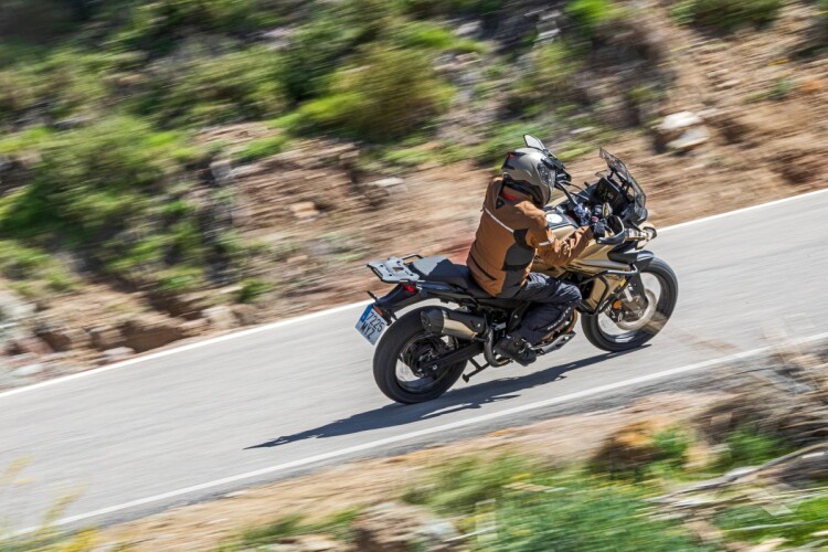 VOGE DS 625X
