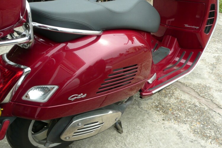 VESPA GTS 300 TOURING ABS