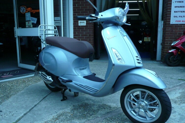 VESPA PRIMAVERA 125 ABS