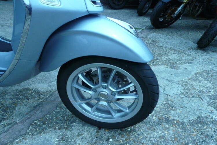VESPA PRIMAVERA 125 ABS