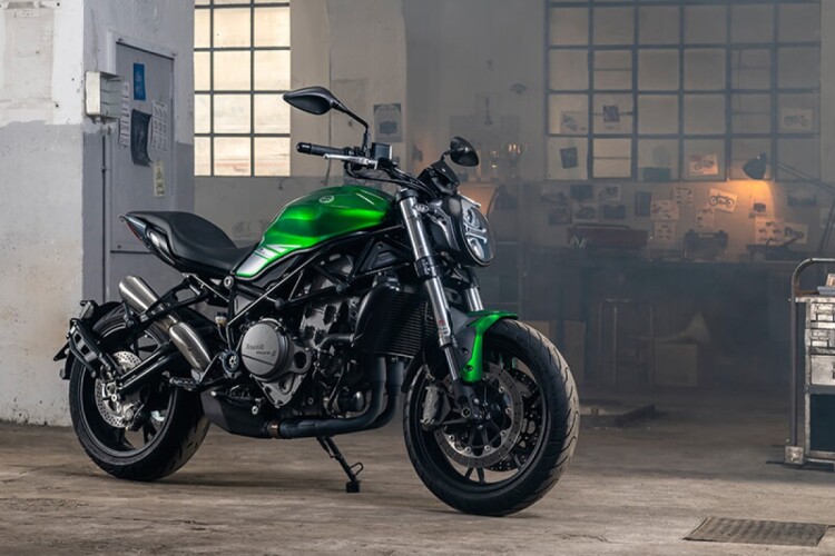 BENELLI 752S