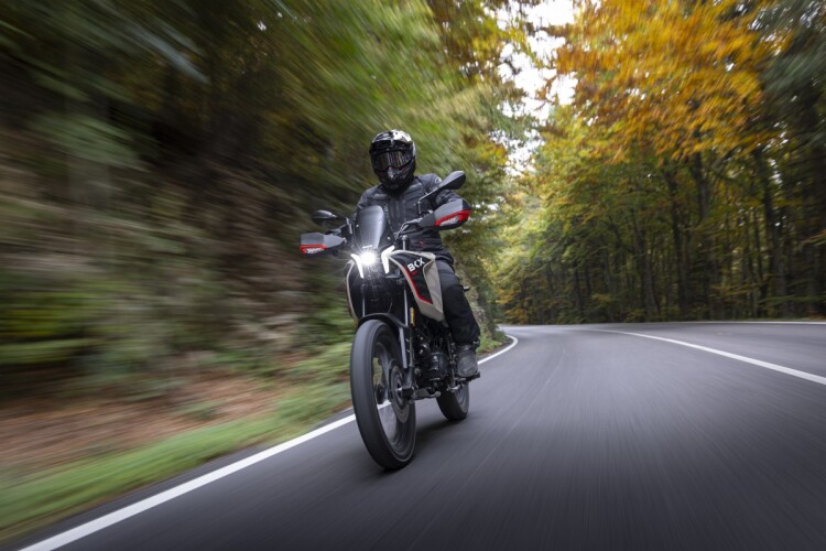 BENELLI BKX 125