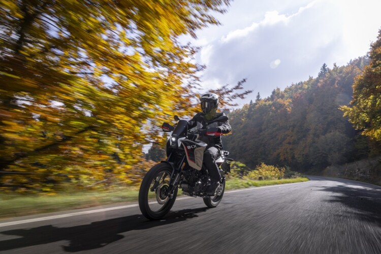 BENELLI BKX 125