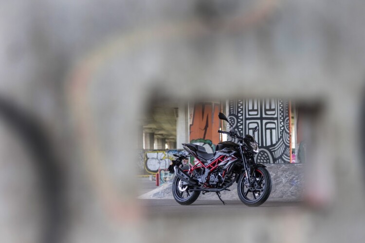 BENELLI BN