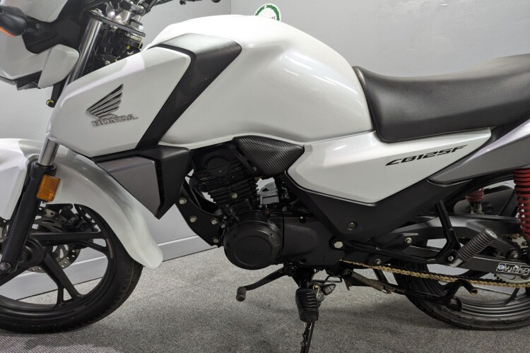 HONDA CBF 125 M-M