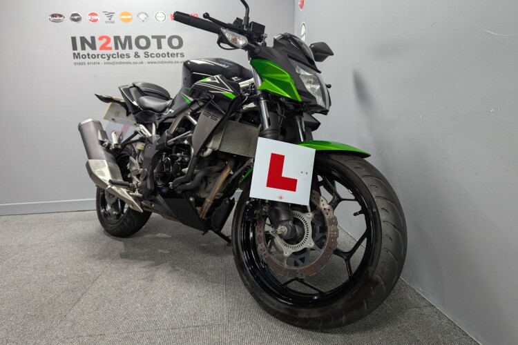 KAWASAKI Z125