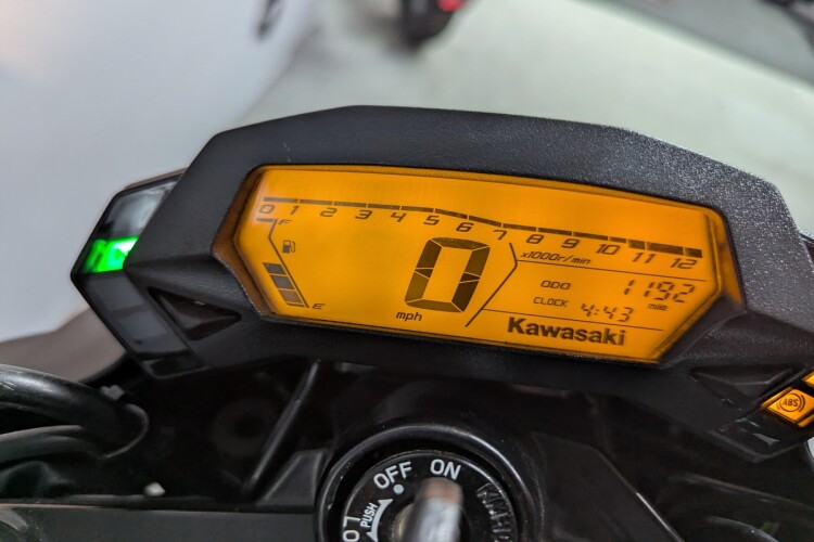 KAWASAKI Z125