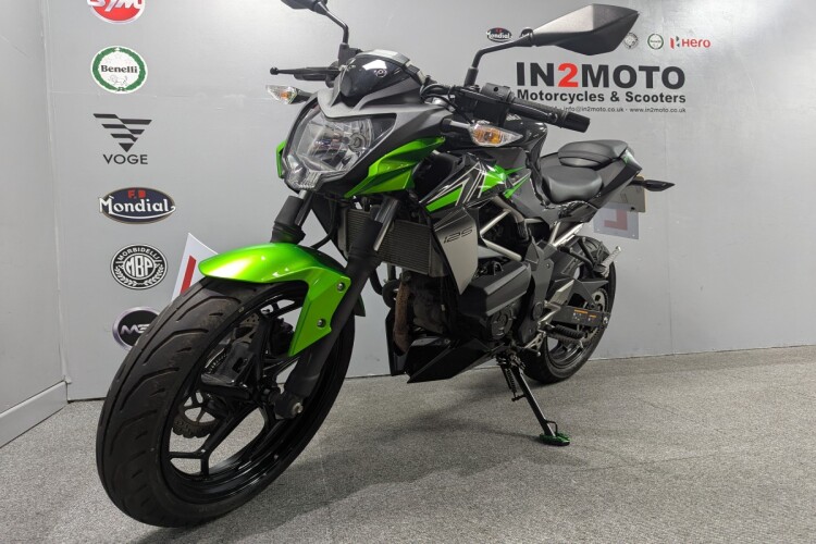 KAWASAKI Z125