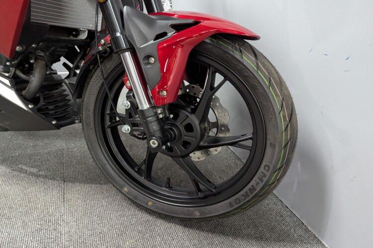 KEEWAY RKF 125