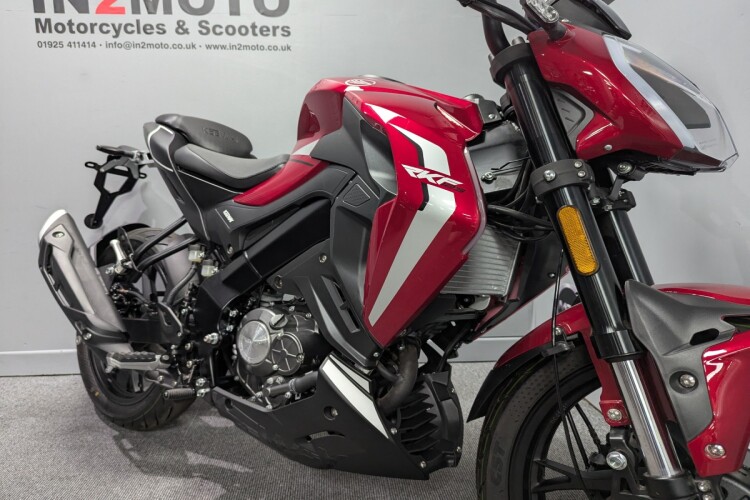 KEEWAY RKF 125