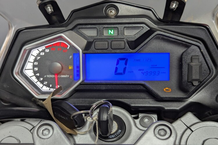 SINNIS TERRAIN 125