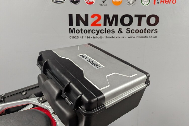 SINNIS TERRAIN 125