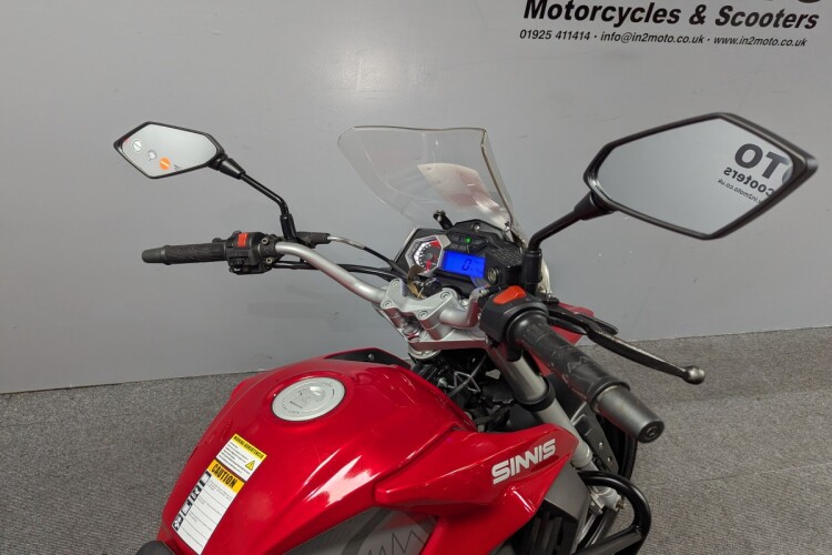 SINNIS TERRAIN 125