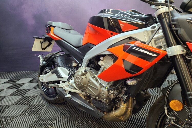 APRILIA TUONO 457