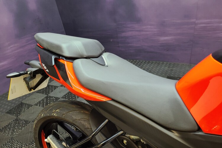 APRILIA TUONO 457