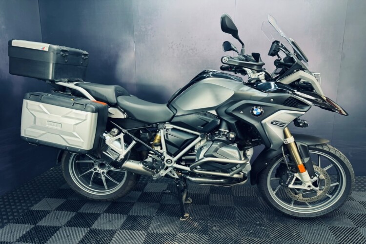2020 BMW R 1250 GS, Black - photo 2
