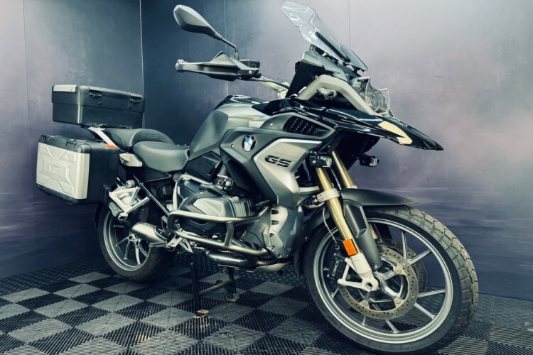 2020 BMW R 1250 GS, Black - photo 4