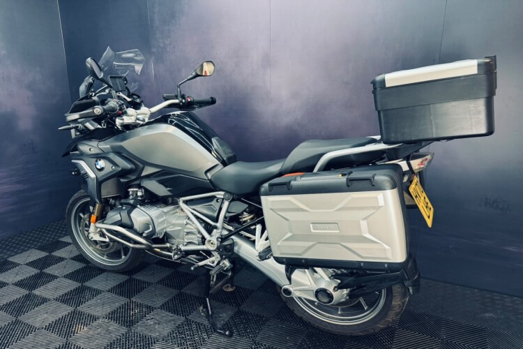2020 BMW R 1250 GS, Black - photo 14