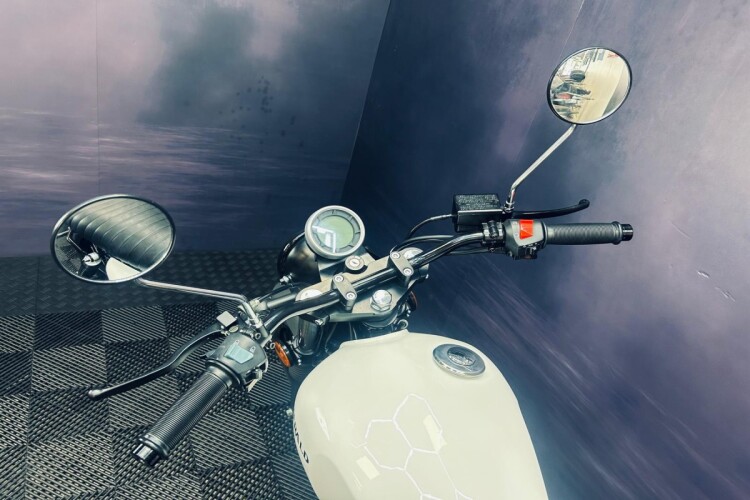 HERALD MOTOR CO MAVERICK 250