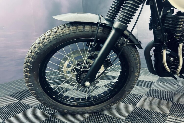HERALD MOTOR CO MAVERICK 250