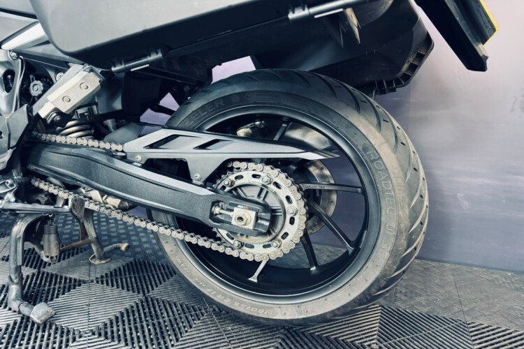 2023 HONDA NT1100, White - photo 17