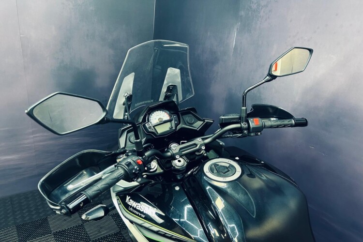 KAWASAKI VERSYS 650
