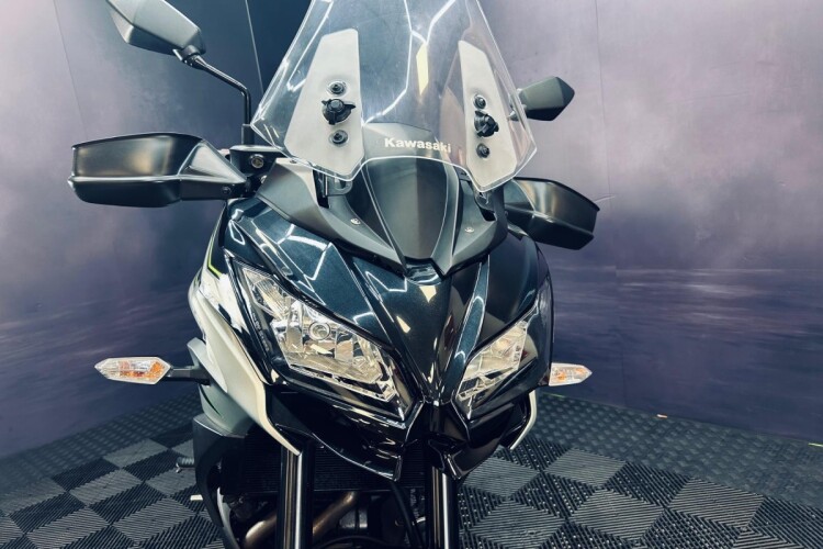 KAWASAKI VERSYS 650