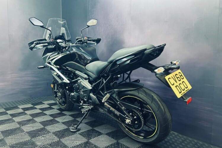 KAWASAKI VERSYS 650