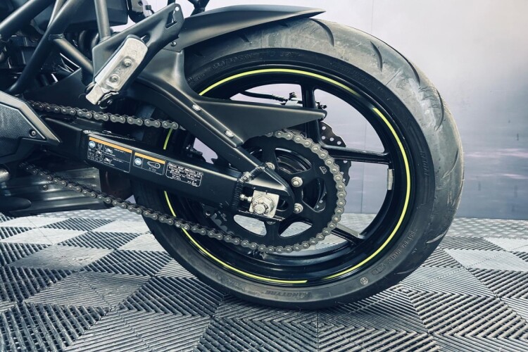 KAWASAKI VERSYS 650