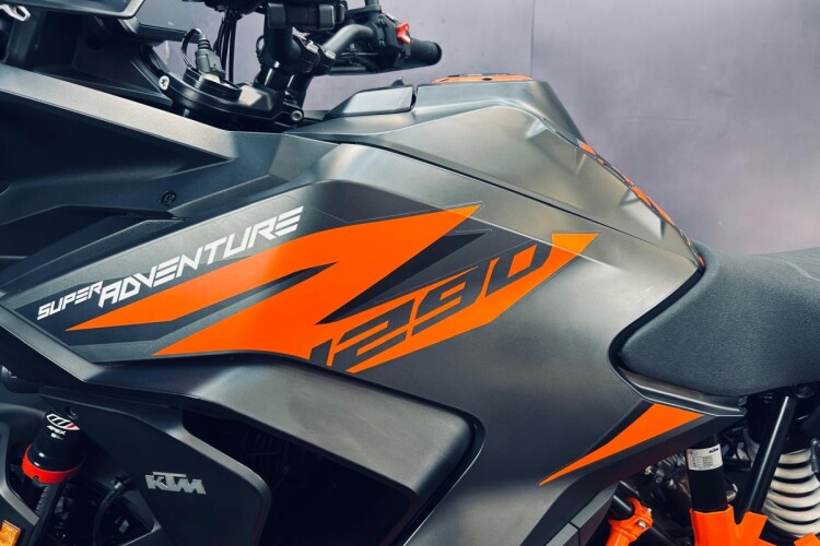 2021 KTM 1290 SUPER ADVENTURE S, Black - photo 6